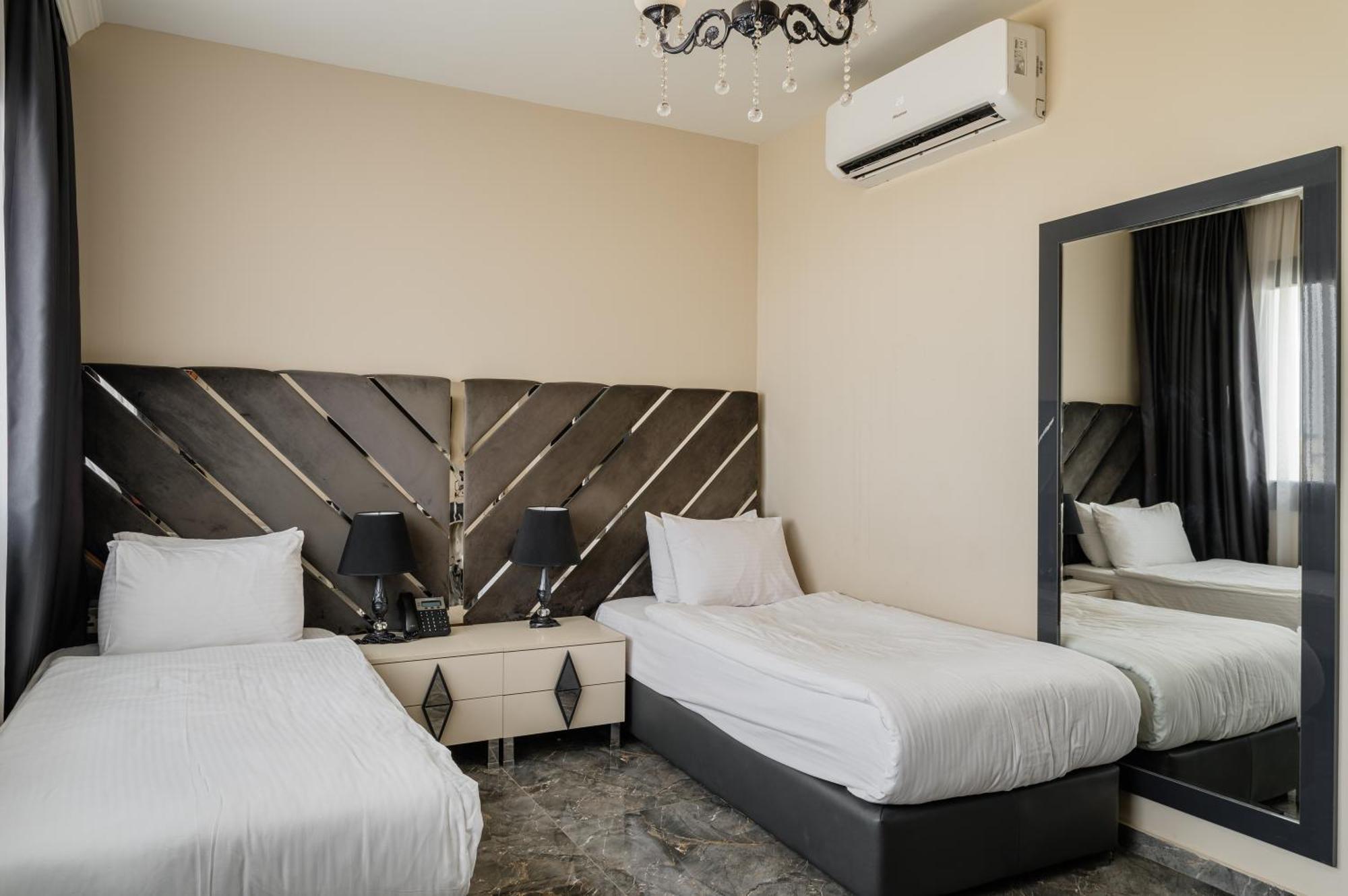 Royal Palace Hotel Nikosia Eksteriør bilde